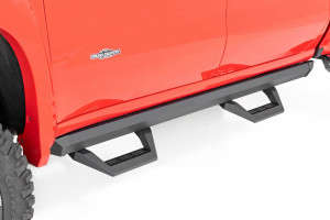 Rough Country SRX2 Adjustable Aluminum Step | Crew Cab | 19-23 Chevrolet Silverado/GMC Sierra 1500/20-23 2500 HD