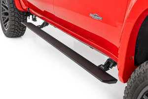Rough Country Lighted Power Running Boards | 14-18 Chevrolet Silverado/GMC Sierra 1500/15-19 2500/3500 | Gas | Crew Cab