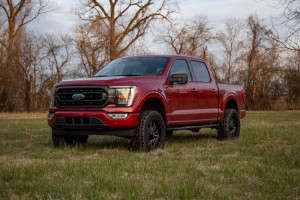 Rough Country 3" Lift Kit | N3 Struts w/ N3 Shocks (21-25 Ford F-150 | 4WD | Crew/Extended Cab)