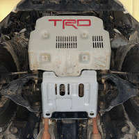 Rival Aluminum Trd Connection Skid Plate