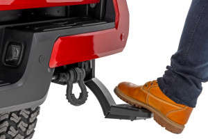 Rough Country Retractable Bed Step | Manual Pull