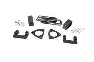 Rough Country 2.5" Leveling Kit | Strut Spacers (07-18 Chevy Silverado/GMC Sierra 1500 | 2WD/4WD)
