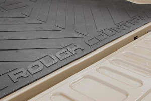 Rough Country Bed Mat | 5.5" Bed | RC Logo | (07-21 Toyota Tundra 2WD/4WD)