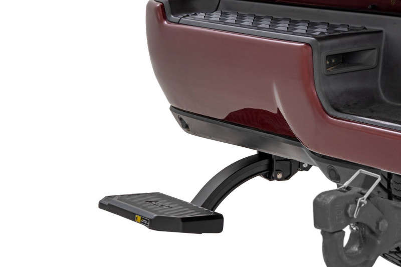 Rough Country Retractable Bed Step | Manual Pull