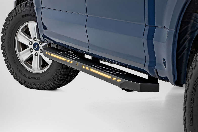 Rough Country AC2 Running Boards | Amber/White