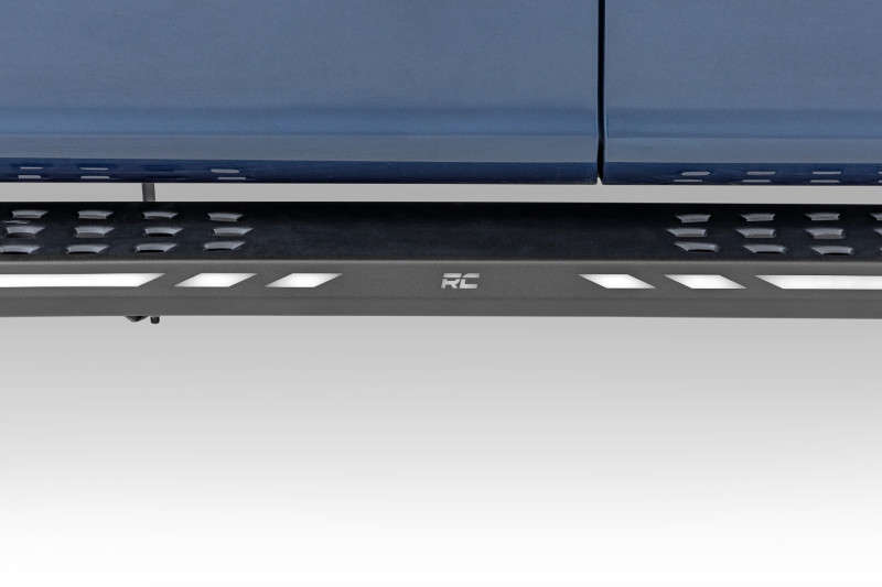 Rough Country AC2 Running Boards | Amber/White