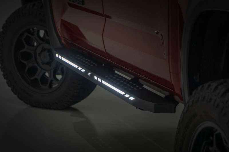 Rough Country AC2 Running Boards | Amber/White | CrewMax (22-25 Toyota Tundra | 2WD/4WD)