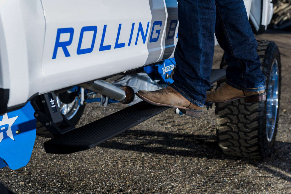 RBP RBP305SP Stealth Power Running Boards (9916 Ford F250/F350