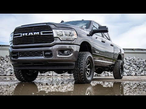 Rough Country 2.5" Leveling Kit w/o Shocks (14-23 Ram 2500/3500 | 4WD)