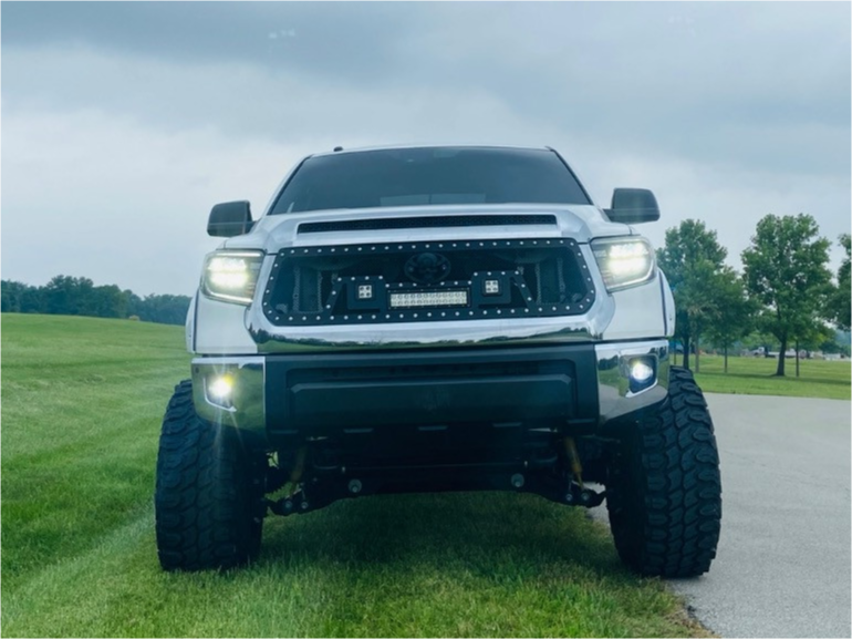 2019 Toyota Tundra with Fuel Maverick wheels and Gladiator X-Comp MT tires