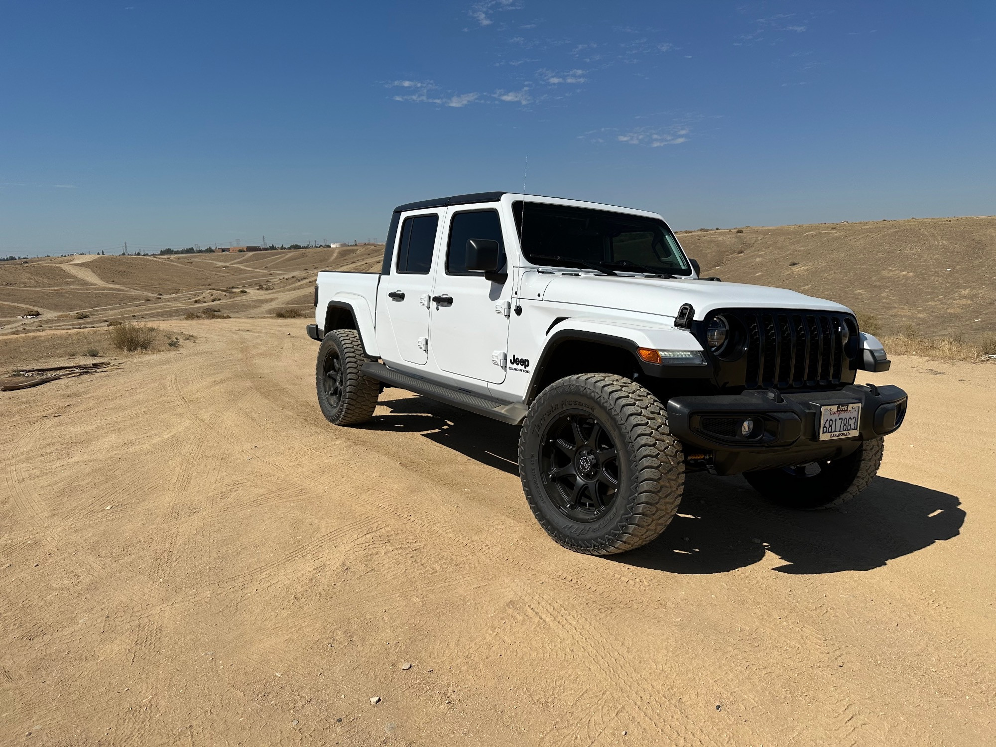 2021 Jeep Gladiator with ICON Suspension & AMP Terrain Attack A/T A tire