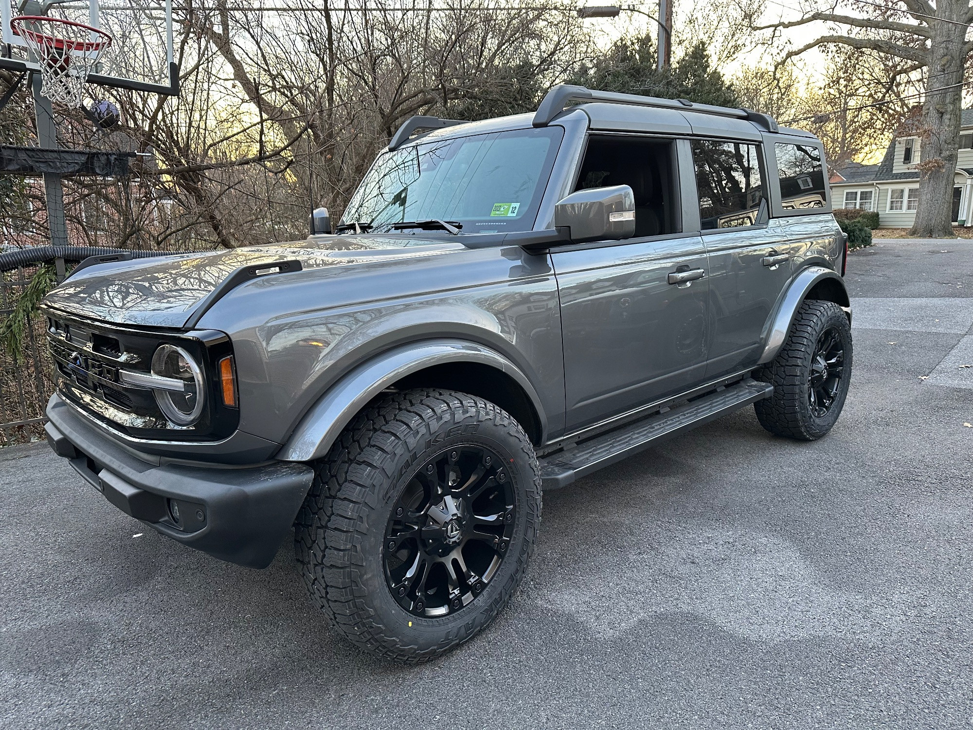 2023 Ford Bronco Outer Banks with Fuel Vapor wheels