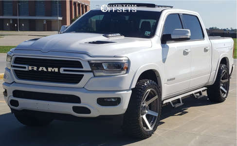 Ram 1500 on 22-inch Wheels Image Gallery | Custom Offsets