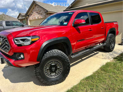 Mickey Thompson Baja Boss A/T LT285/75R16 (32.9x11.2R16)