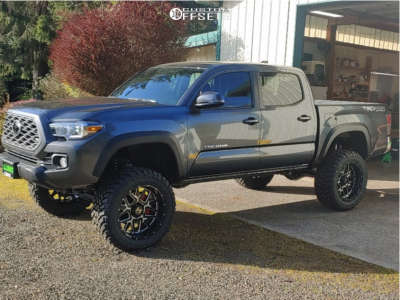 2023 Toyota Tacoma with 17x8.5 -25 RRW Rr7-h and 285/70R17 Falken ...