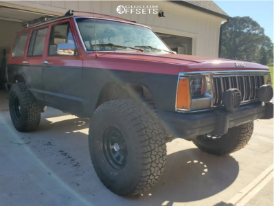 1992 Jeep Cherokee Laredo - 15x8 -13mm - Unique D Window - Suspension Lift 3" - 33x12.5