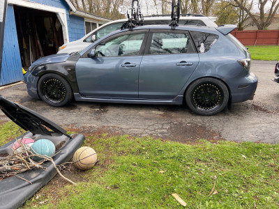 2007 Mazda MazdaSpeed3 with 18x8.5 40 Aodhan Ds06 and 235/40R18 Lexani