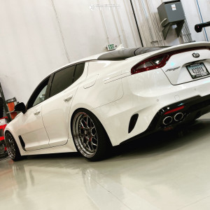 2019 Kia Stinger with 19x9.5 22 Aodhan Ds01 and 225/40R19 Continental