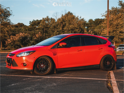 2013 Ford Focus SE - 17x7.5 42mm - Spec-1 Sp-53 - Lowering Springs - 215/50R17