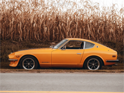 1973 Nissan 240Z with 16x7 0 Konig Rewind and 205/55R16 Kumho