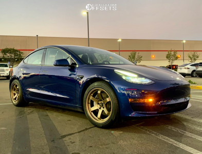 2020 Tesla 3 with 18x9.5 38 AVID1 AV6 and 255/45R18 Vercelli