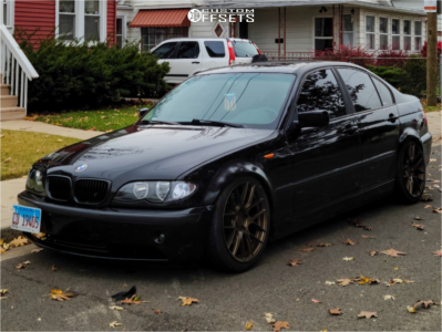 2002 BMW 325i with 18x8.5 35 Aodhan Ah-x and 225/40R18 Versatyre ...