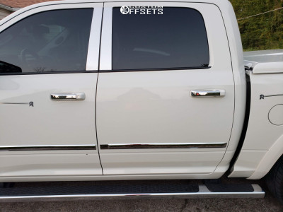 2016 Ram 1500 - 20x9 12mm - Scorpion Sc31 - Stock Suspension - 275/20R20
