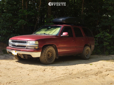 2003 Chevrolet Tahoe 4WD - Wheels & Rims