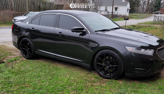 2013 Ford Taurus with 20x9 35 AVID1 SL02 and 245/40R20 General Gmax and ...