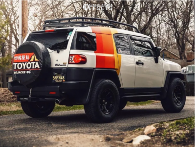 2008 Toyota FJ Cruiser with 17x9 -12 Fuel Torque and 285/70R17 Yokohama ...