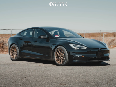 2022 Tesla S - 20x9 35mm - Aodhan Aff3 - Stock Suspension - 255/40R20