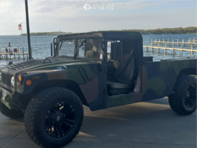 1995 AM General Hummer - 20x10 -24mm - XD Xd822 Monster - Stock Suspension - 37" x 13.5"