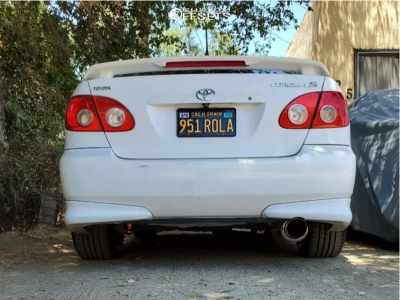 2007 Toyota Corolla with 18x9.5 35 Aodhan Ds02 and 225/40R18 Accelera ...