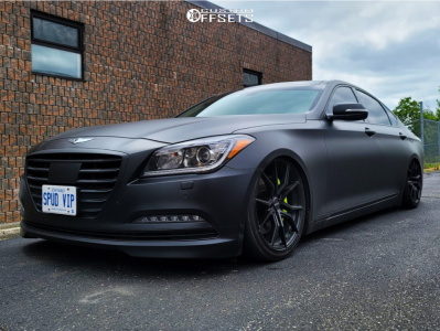 2015 Hyundai Genesis with 20x9 30 Varro Vd19x and 255/40R20 Nitto Invo ...