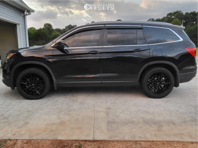 2018 Honda Pilot with 20x9 35 Niche Gamma and 265/45R20 Continental