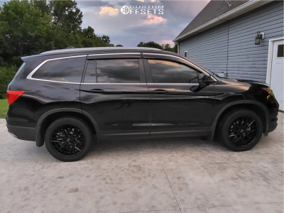 2018 Honda Pilot with 20x9 35 Niche Gamma and 265/45R20 Continental