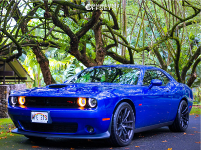 2021 Dodge Challenger with 20x9.5 12 MRR M392 and 275/40R20