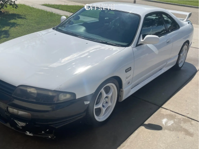 1995 Nissan Skyline with 17x8 38 Enkei Rp01 and 235/45R17