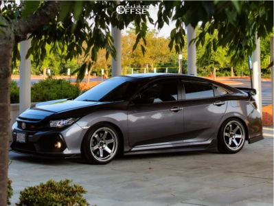 2018 Honda Civic with 18x9.5 38 AVID1 Av6 and 225/40R18 Annex