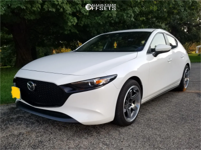 2021 Mazda 3 with 18x8.5 35 XXR 555 and 215/45R18 Bridgestone
