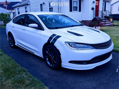 2015 Chrysler 200 S - 18x8 35mm - Platinum Revelation - Stock Suspension - 245/45R18