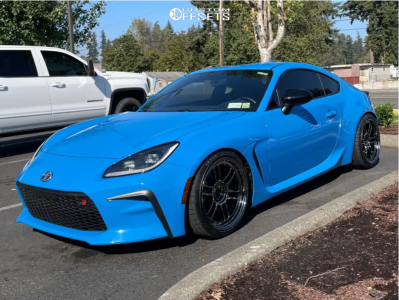 GR86、プリウス、カローラに ENKEI RPF1 +NEOVA 2022 Toyota GR86 with 18x9.5 38 Enkei RPF1 and 245/35R18