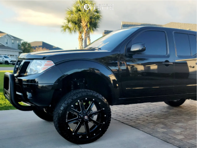 2019 Nissan Frontier with 22x10 -18 Ballistic Rage and 285/45R22 Nitto ...