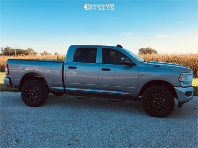 みにふわっと　トシマクマヤコン 2020 Ram 2500 with 18x9 18 Mayhem Warrior and 295/70R18 Nitto