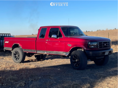 1995 Ford F-250 with 20x10 -18 Fuel Assault and 295/60R20 Falken ...