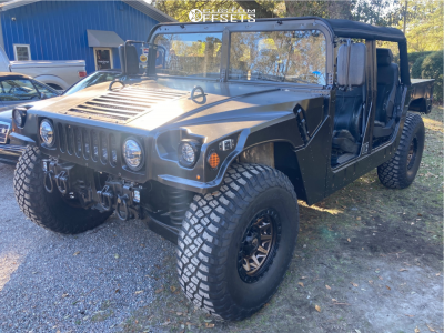 2001 AM General Hummer - 17x9 1mm - Fuel Covert - Stock Suspension - 39" x 13.5"