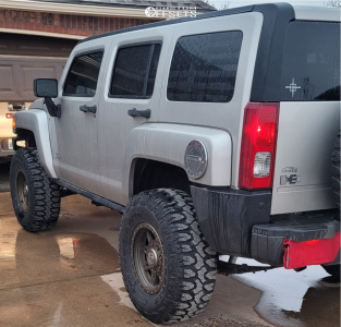 2006 Hummer H3 with 17x9 -12 Anthem Off-Road Rogue and 35/12.5R17 ...