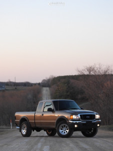 2005 Ford Ranger with 17x9 0 Alloy Ion Style 171 and 245/70R17