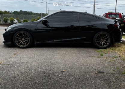 2018 Honda Civic with 18x9.5 35 ESR Cs8 and 235/40R18 Kenda Kaiser