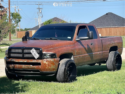 2001 Dodge Ram 2500 - 24x14 -81mm - Ballistic Rage - Stock Suspension - 305/35R24